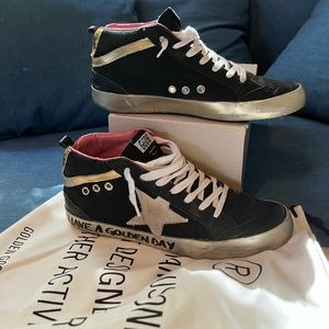 GOLDEN GOOSE SNEAKERS SIZE 38
